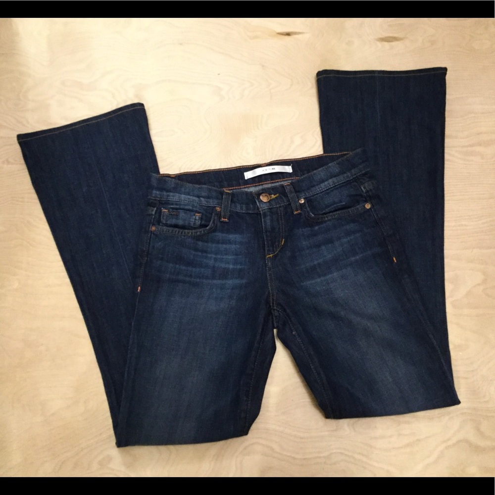 Joe’s jeans size 25. Rocker fit